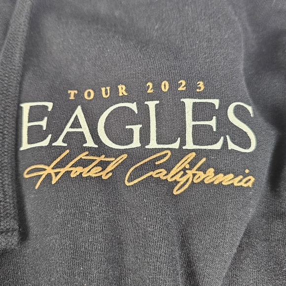 Eagles 2023 Hotel California Hoodie Sweatshirt Black Adult Size L Tour Graphic - Picture 4 of 11